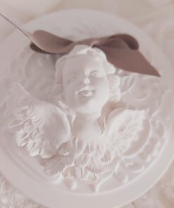 Alternative view of Mathilde M Poudre de riz geursteen engel