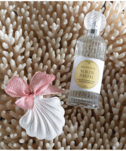 Alternative view of Mathilde M Soleil Pastel